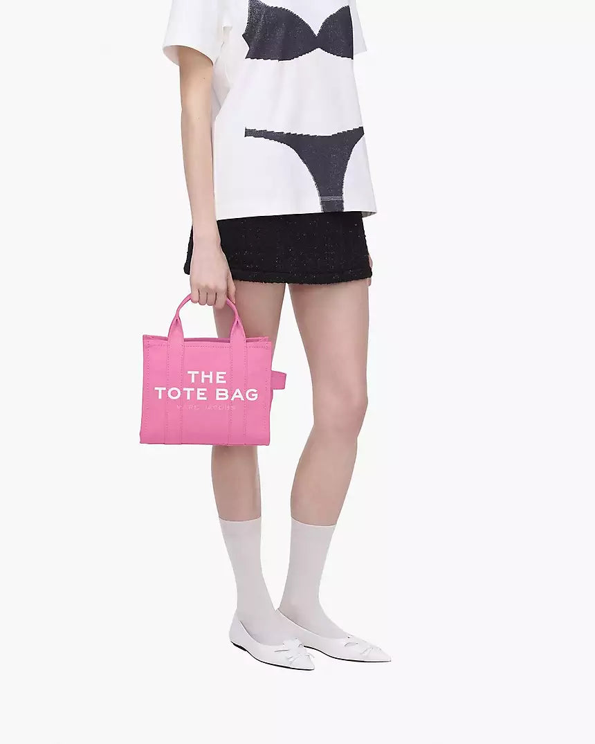 THE CANVAS
SMALL TOTE BAG