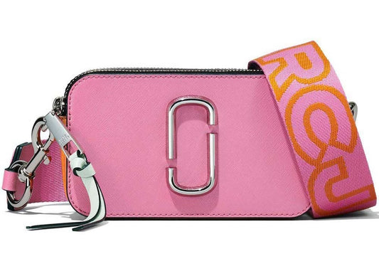 The snapshot candy pink