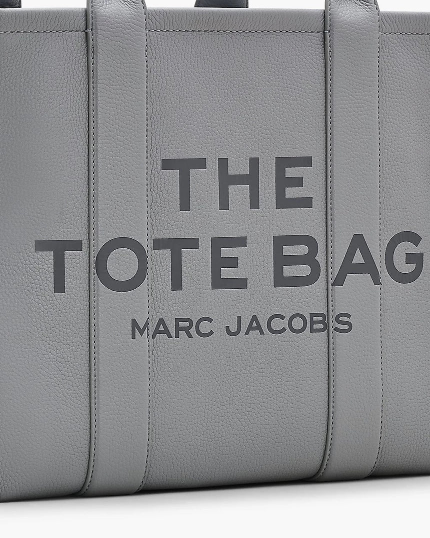 THE LEATHER
LARGE TOTE BAG