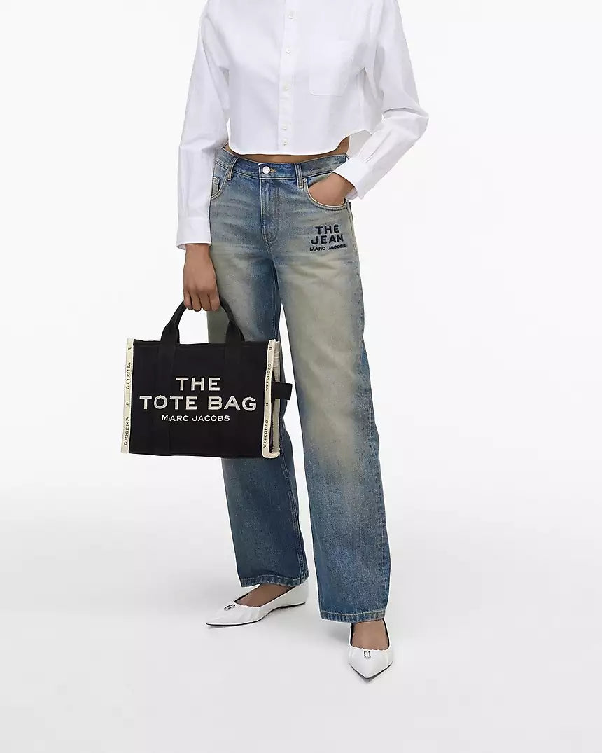THE JACQUARD
MEDIUM TOTE BAG
