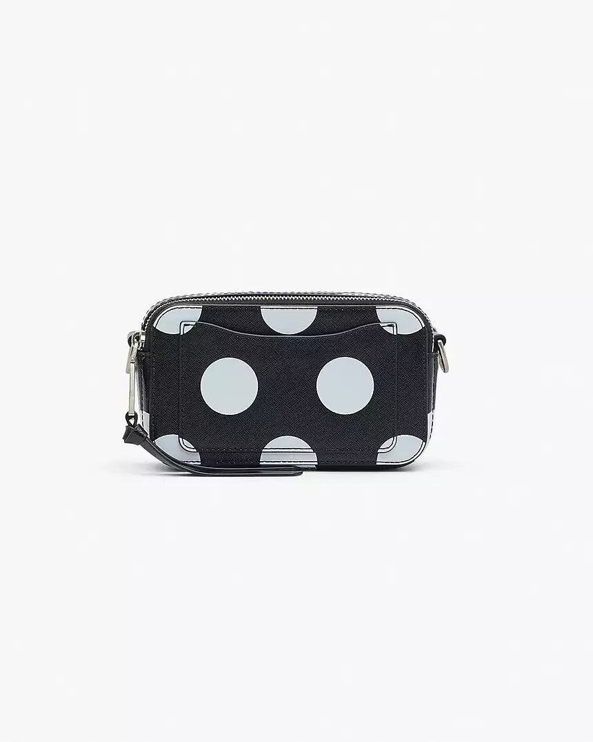 THE SPOTS
SNAPSHOT