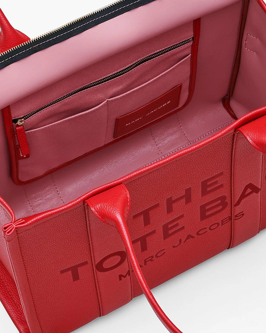 THE LEATHER
LARGE TOTE BAG