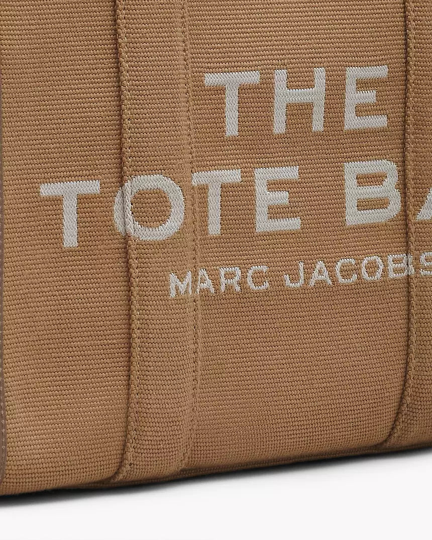 THE JACQUARD
MEDIUM TOTE BAG
