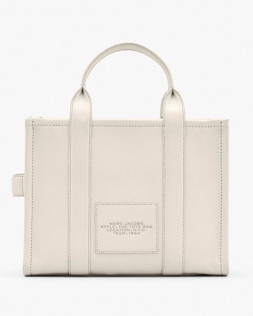 THE LEATHER
MEDIUM TOTE BAG