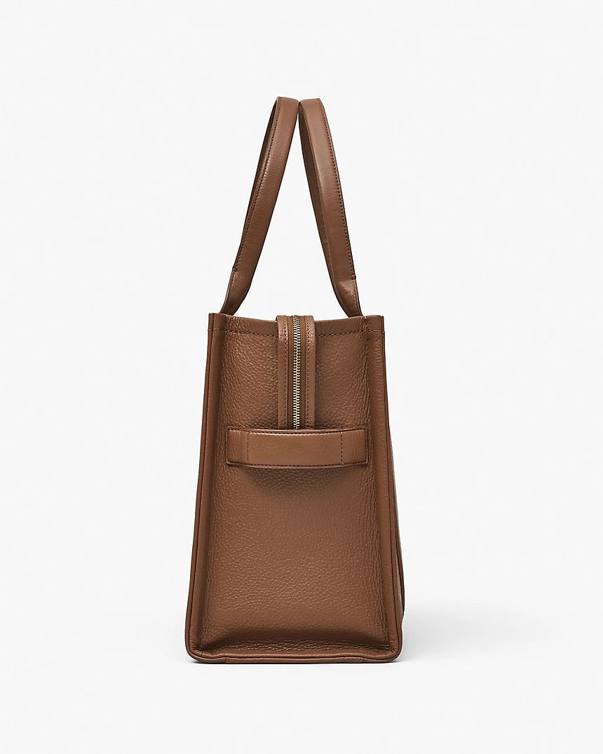 THE LEATHER
LARGE TOTE BAG