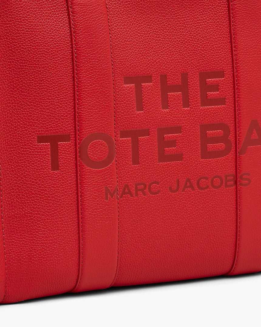 THE LEATHER
LARGE TOTE BAG