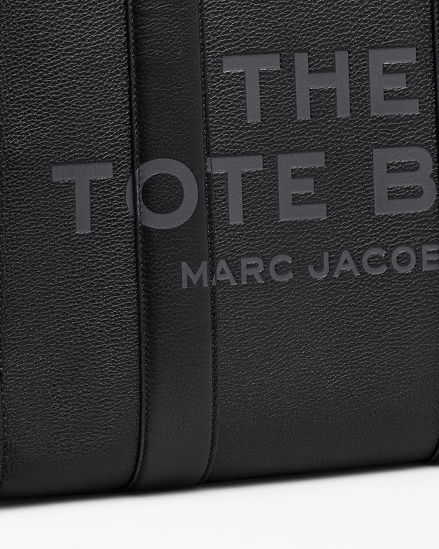 THE LEATHER
LARGE TOTE BAG