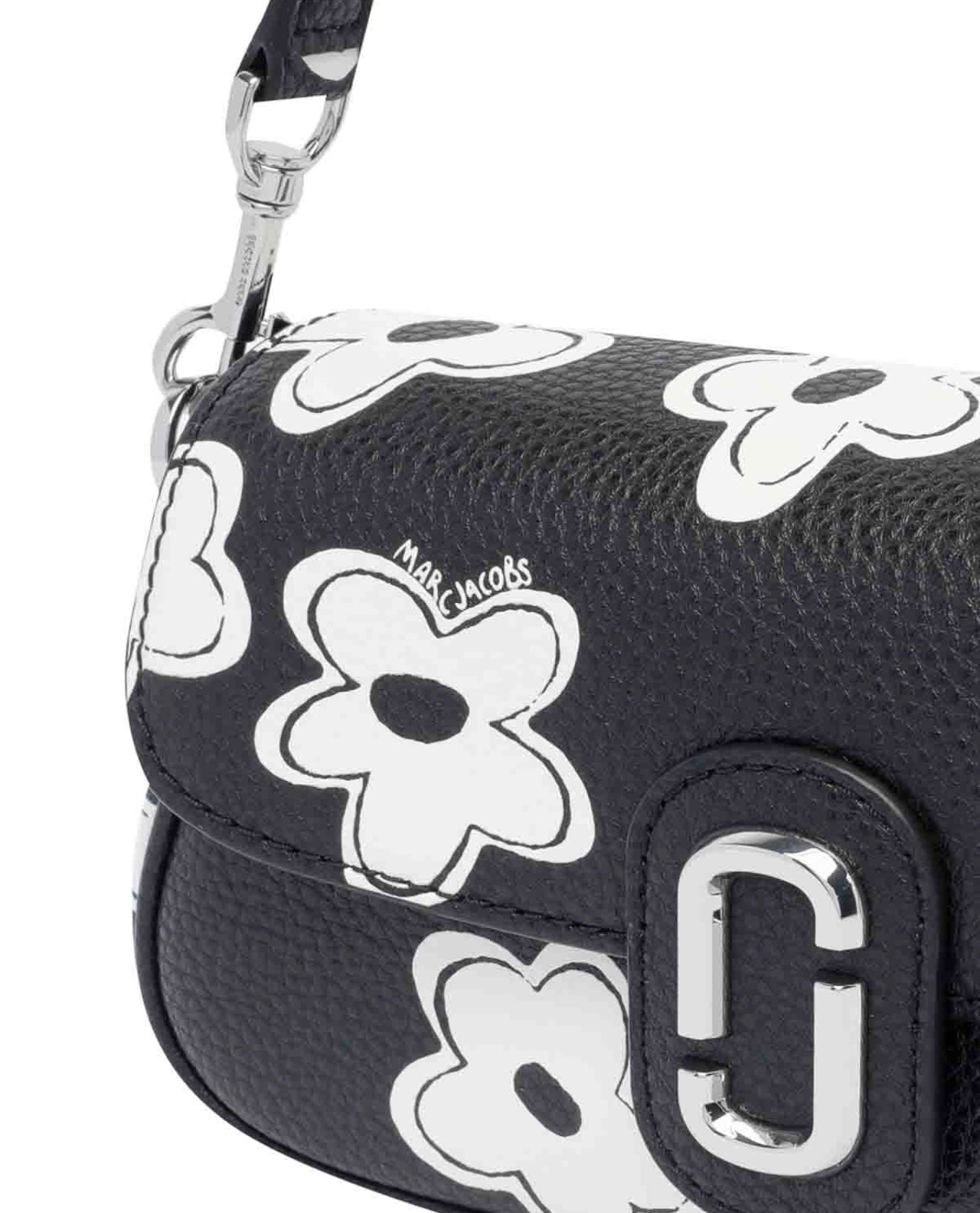 MARC JACOBS
The Daisy Clover Shoulder Bag