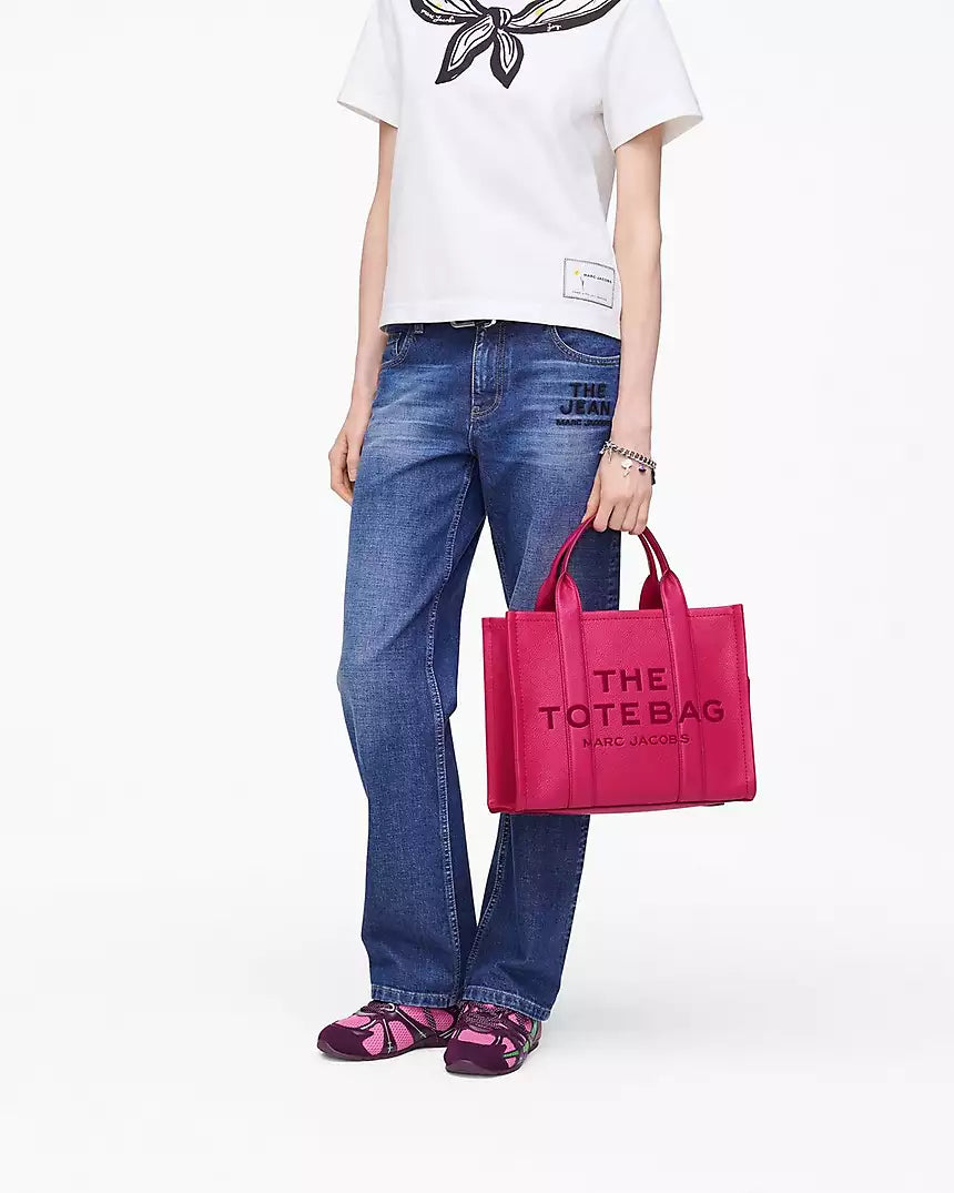 THE LEATHER MEDIUM TOTE BAG